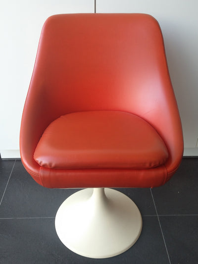 Charming orange tulip chair