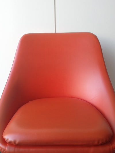 Charming orange tulip chair