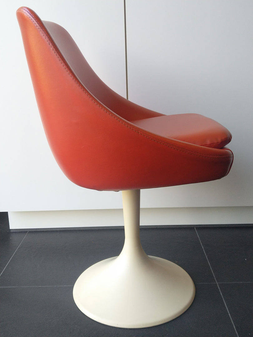 Charming orange tulip chair